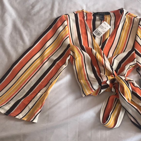 Forever 21 Striped Wrap Top BNWT - Picture 2 of 7